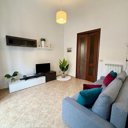 Gigi'S Apartment Palermo Eksteriør bilde